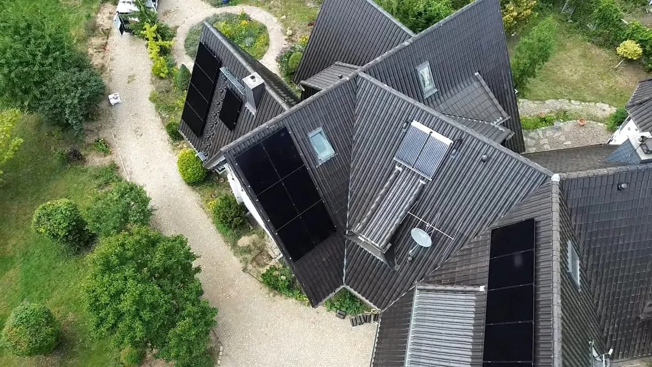 Photovoltaik-Referenz SolarX – Panketal – 2025 Photovoltaik-Referenz SolarX – Panketal – 2025, 18,60 kWp auf einem Einfamilienhaus